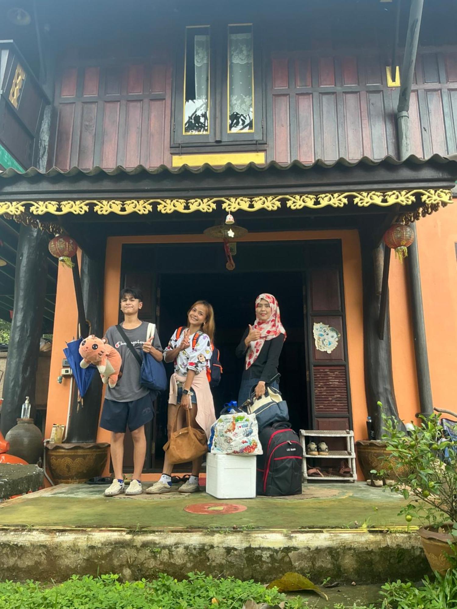 โฮมสเตย์บ้านนายสิงโตเขาคูหา Ban Khu Ha Nai Экстерьер фото
